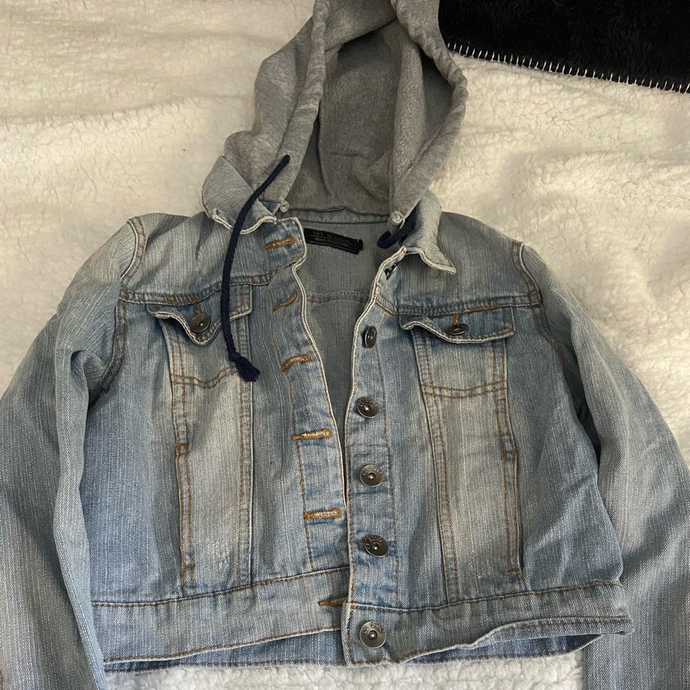 Jean Jacket With Hoodie (will wash clothes to get them fresh & wrinkles out)!